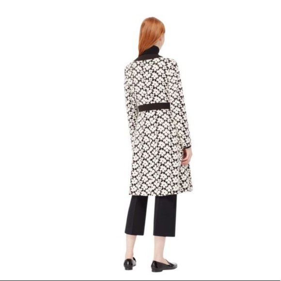 Kate Spade New York Black White Guipure Lace A-line Coat Size 0 - Picture 2 of 7
